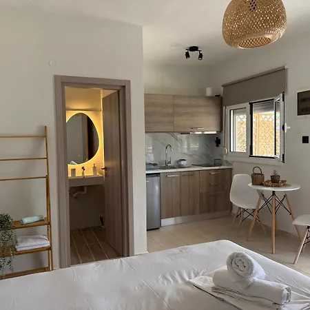 Bloom Achillion Magnisia