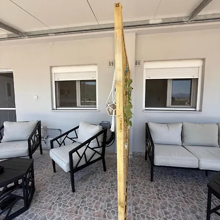 Bloom Achillion Magnisia