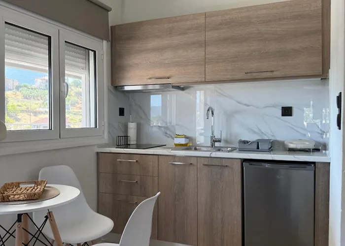 Bloom Achillion Magnisia