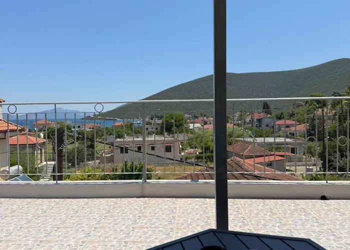 Bloom Achillion Magnisia