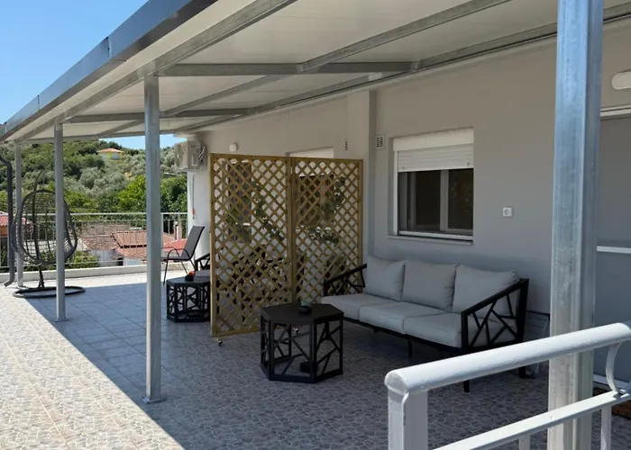 Bloom Lägenhet Achillion Magnisia