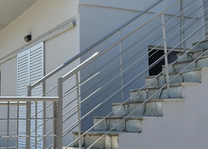 Bloom Achillion Magnisia