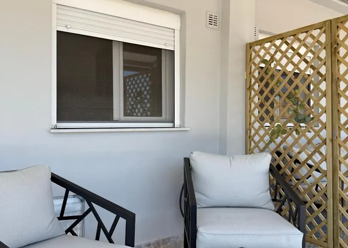 Bloom Achillion Magnisia